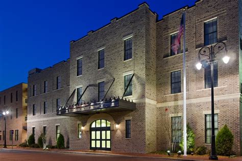 Check-in at Red Roof Inn & Suites <b>Savannah</b> Gateway is available from: 15:00. . Trivago savannah hotels